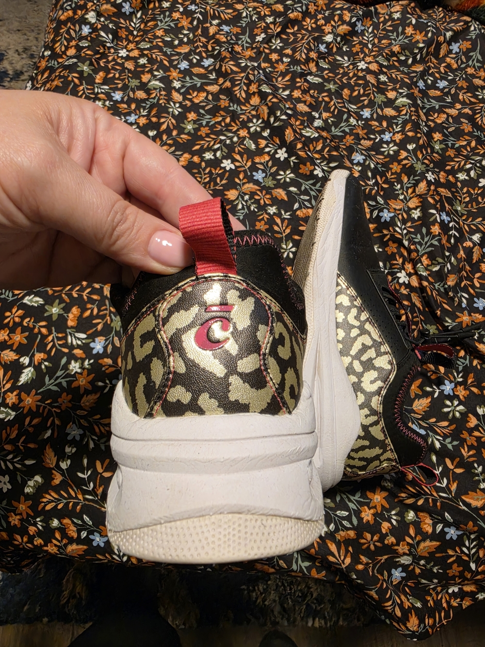 Clove Women’s Black Sneakers with Subtle Red Trim - Picture 4 of 5